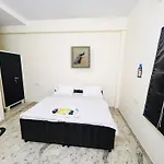 Hotel In South Delhi Near Sarai Kale Khan